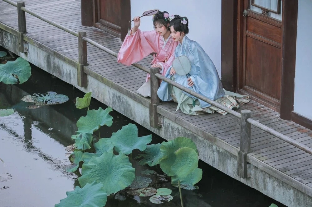 Ling — Community Archive 1224