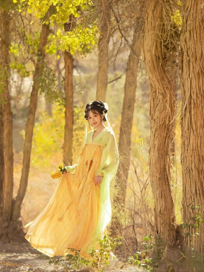 Hanfu Events, In the Flower Season 92