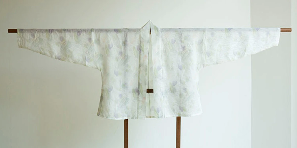 HANFU IN COMPONENTS IV: THE HANFU SLEEVES
