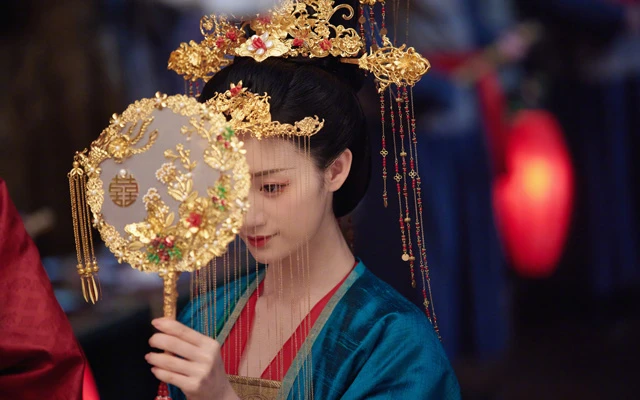 Love Between Fairy and Devil - Must Watch Fantasy Cdrama in August 17