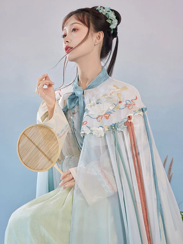 colorful hooded hanfu cloak
