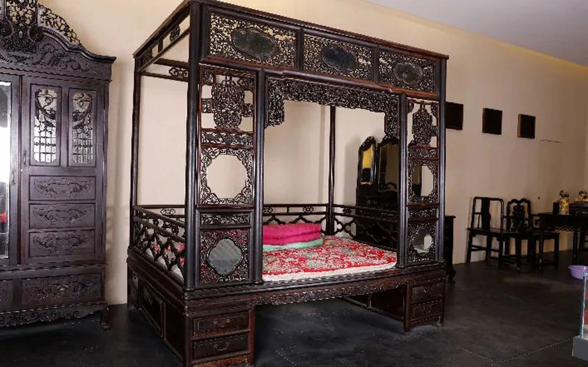 The History of Traditional Beds in Ancient China