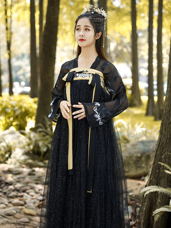list of dark hanfu that will make you look stylish