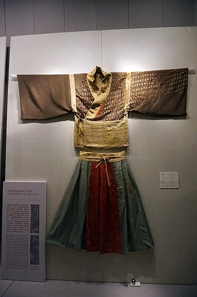 Hanfu Unearthed III: Wei/Jin and Northern/Southern Dynasty Relics 3