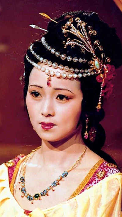 Post-90s Blogger’s Perfect Replica of the Dream of the Red Chamber Makeup 19