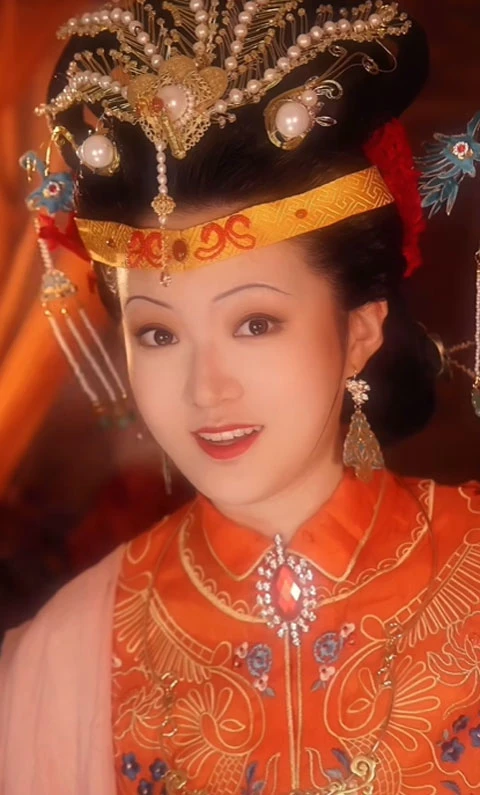 Post-90s Blogger’s Perfect Replica of the Dream of the Red Chamber Makeup 5