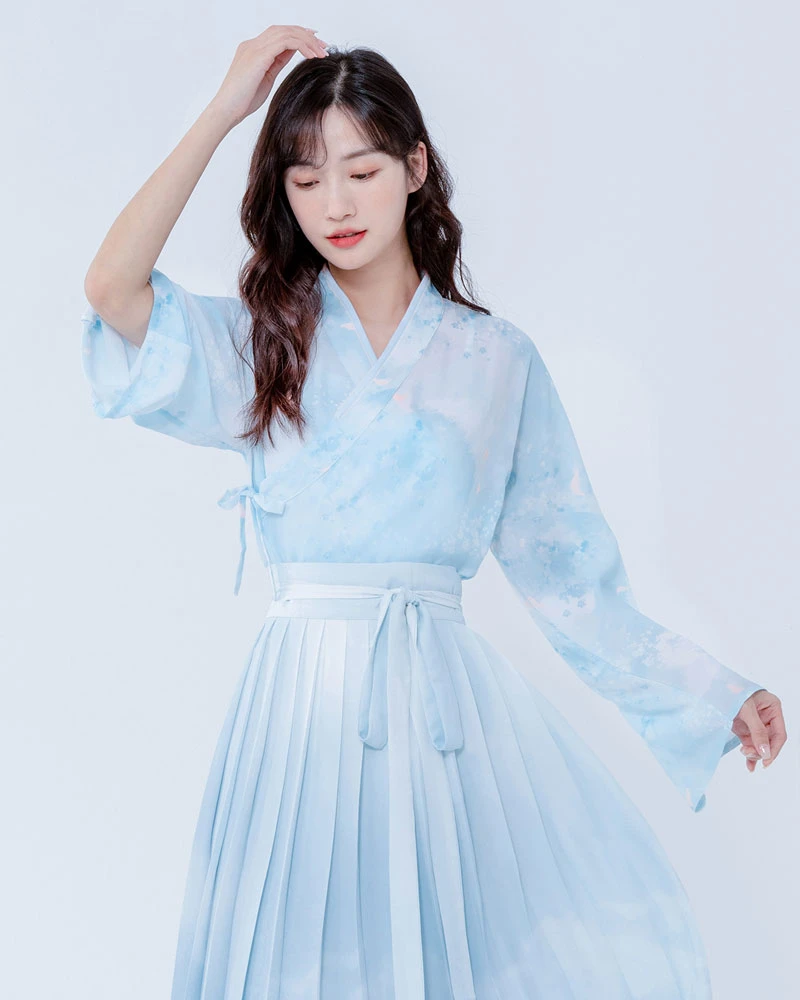 cherry blossom blue hanfu