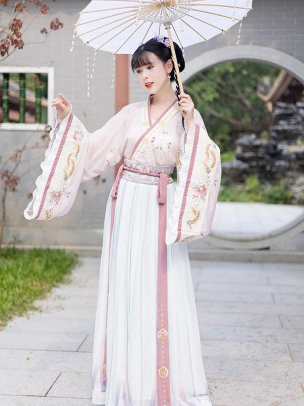elegant hanfu for formal special events