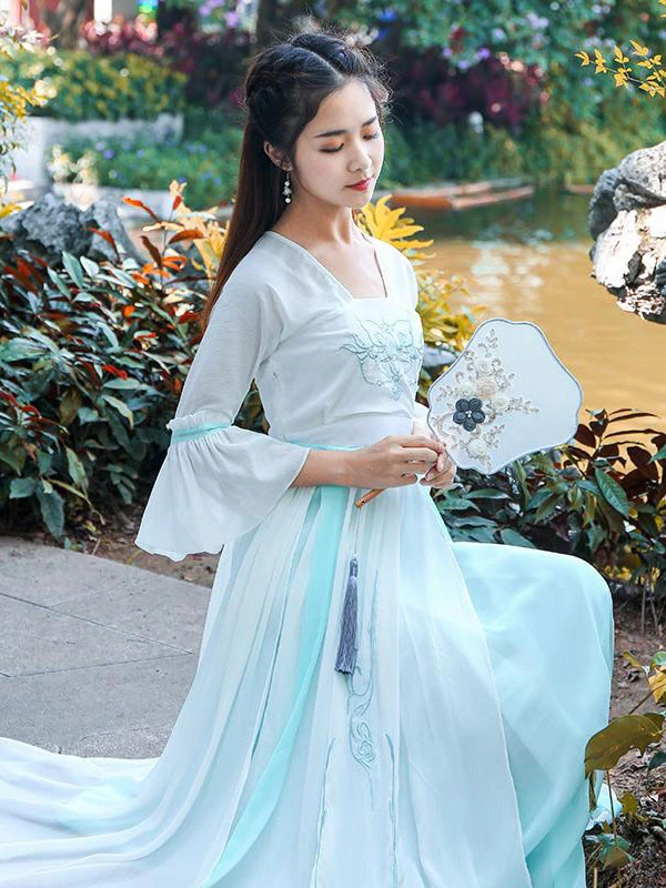 elegant hanfu for formal special events