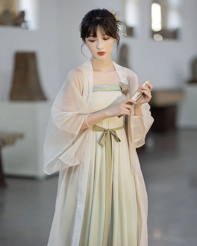green landscape modern hanfu dress