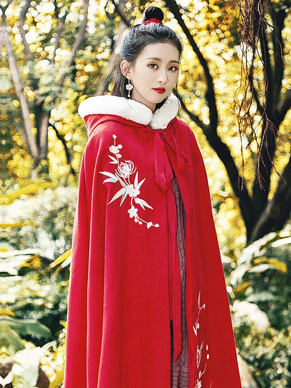 keep warm in cold days with wool hanfu