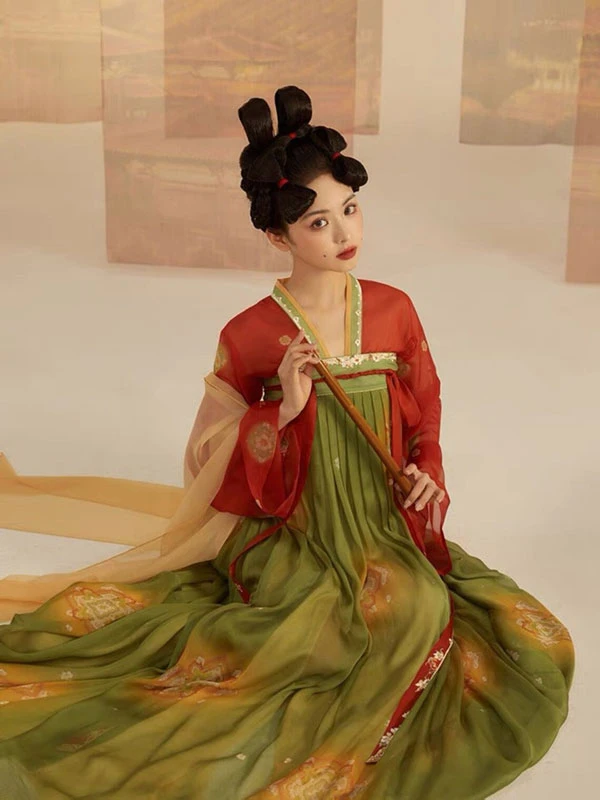 luxury silk hanfu you will always feel elegant