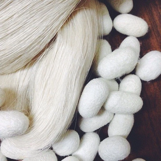 The Fabrics of Hanfu: Fibers and Weaves