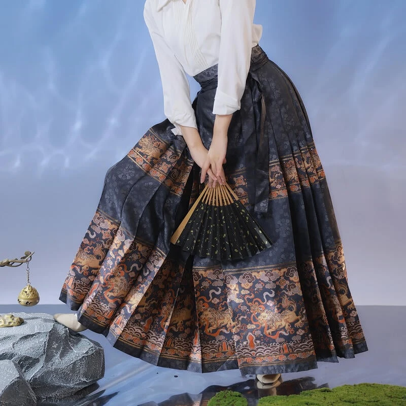 The Fabrics of Hanfu: Fibers and Weaves