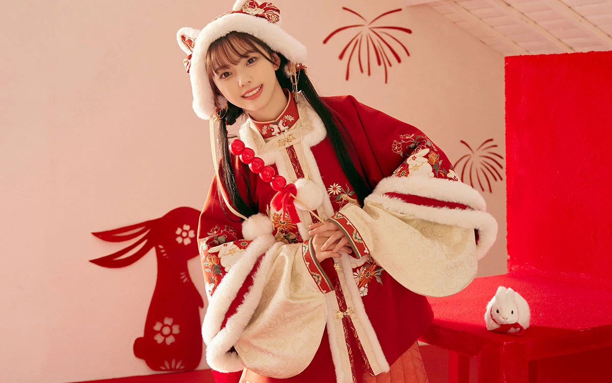 Hanfu Outfit Guide for the Lunar Year of the Rabbit