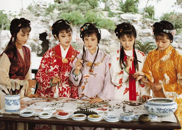 History of Ming Dynasty Makeup and Hairstyle