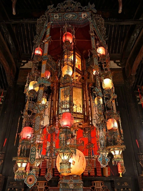 Exploring the History and Art of Chinese Lanterns
