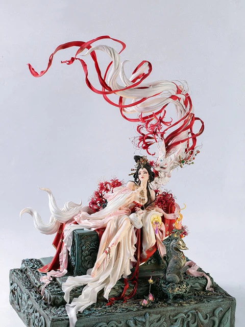 Creative Combination - Chinese Ancient Beauty and Hanfu in Fondant Cakes