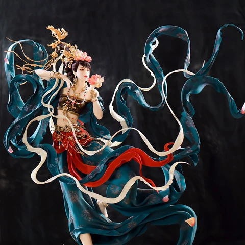 Creative Combination - Chinese Ancient Beauty and Hanfu in Fondant Cakes