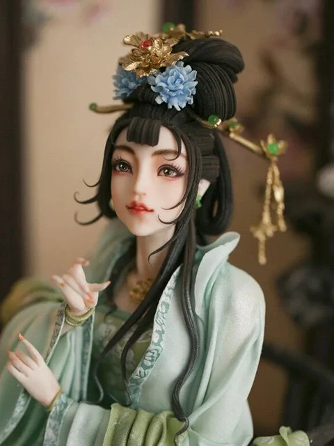 Creative Combination - Chinese Ancient Beauty and Hanfu in Fondant Cakes