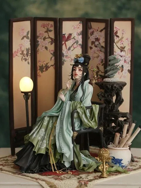 Creative Combination - Chinese Ancient Beauty and Hanfu in Fondant Cakes