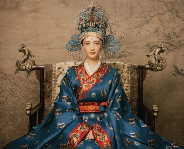 Journeying Through Time Uncovering the Secrets of Ancient Chinese Books