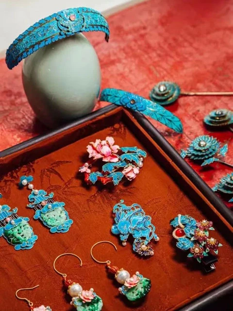 The Art of Filigree Inlay: A Revival Among Young People
