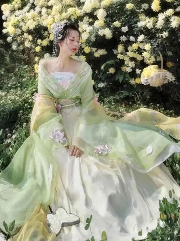 embracing the natural world with green hanfu