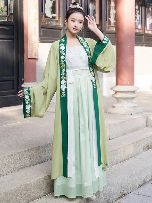 embracing the natural world with green hanfu