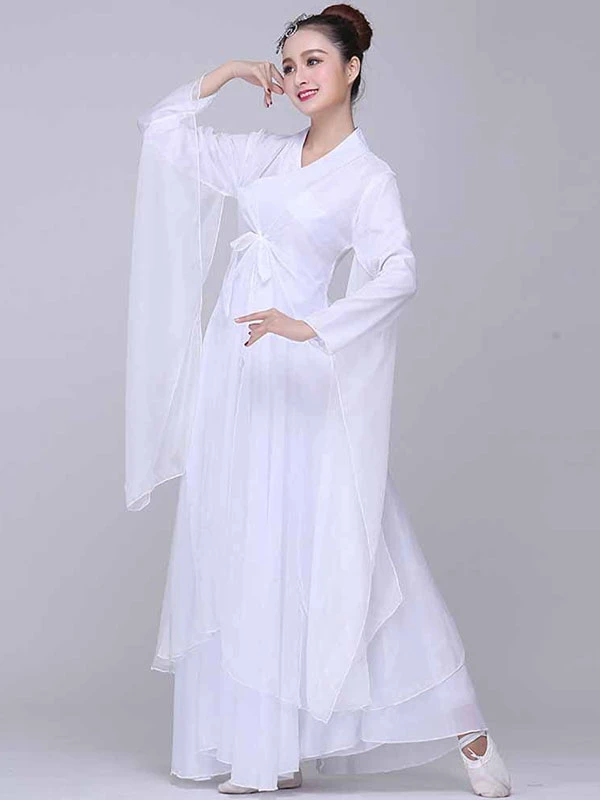 how to style a white hanfu dress