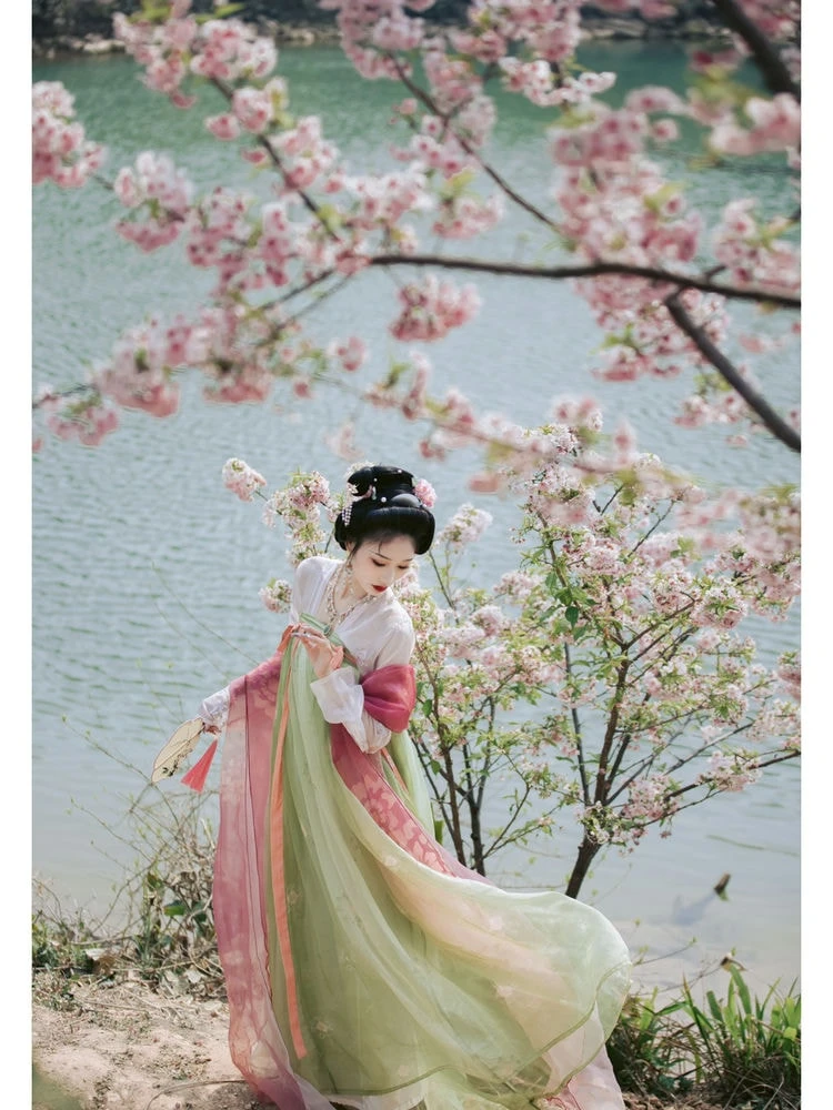 Janetoooong — Community Archive 55