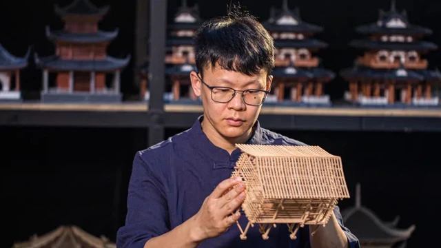 Recreating Chinese Architecture through Ingenious Building Blocks