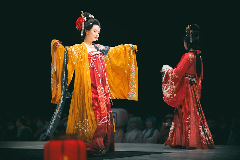 The 5th China Hua Fu Day will be held on April 22nd 2