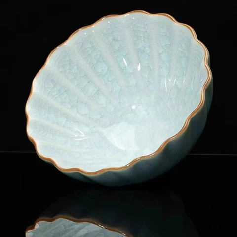 Unveiling the Subtle Harmony of Traditional Chinese Colors and Ru Porcelain
