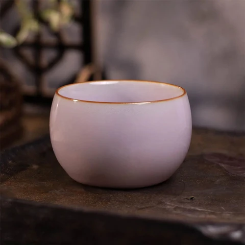 Unveiling the Subtle Harmony of Traditional Chinese Colors and Ru Porcelain