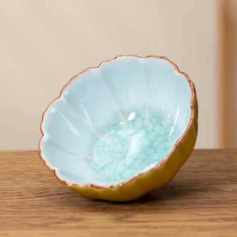 Unveiling the Subtle Harmony of Traditional Chinese Colors and Ru Porcelain