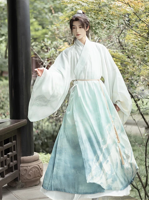 Modern Hanfu Promotion: Discussion on Challenges and Controversies