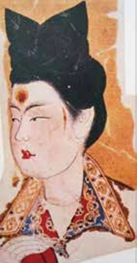 Motifs on the Lapel Edges of Traditional Chinese Hanfu Clothing 8