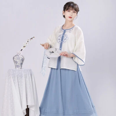 Ming Dynasty Modified Soft Blue Silk Hanfu for Summer