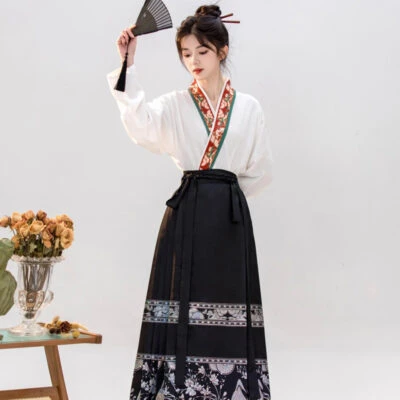 Women Mamian Skirt Ming Dynasty Modified Hanfu for Everyday Wear