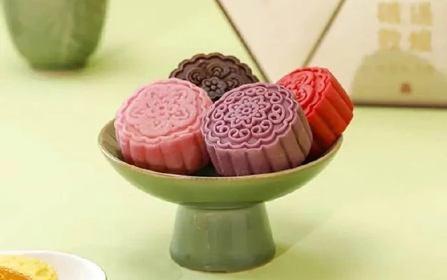 A Taste of Culture: Indulge in the Unique Mid-Autumn Mooncakes Crafted by Major China's Museums