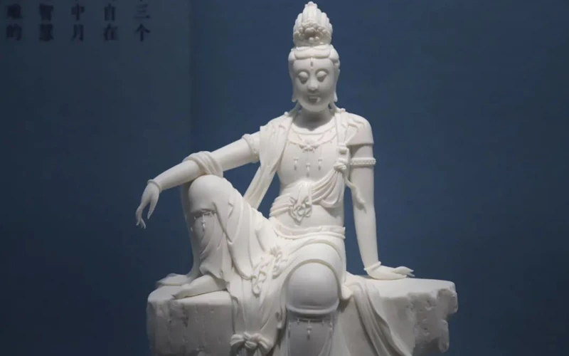 The Timeless Appeal of Chinese Porcelain - A Fascinating Journey through Centuries of Ceramic Mastery