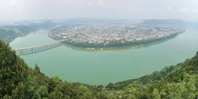 Wen Mai Chun Qiu: Exploring the Historical and Cultural Evolution of Ancient Chinese Cities 30