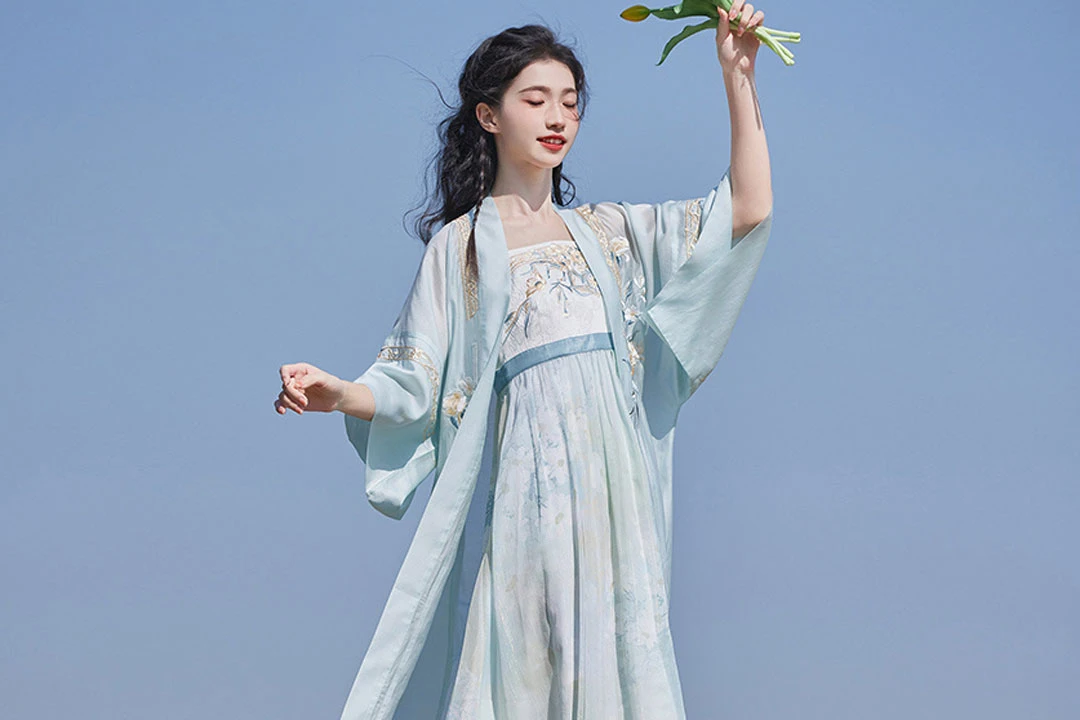 Exploring the Traditional Songku Hanfu Pants