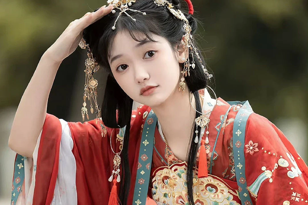 Makeup Trends in Ancient Han Dynasty