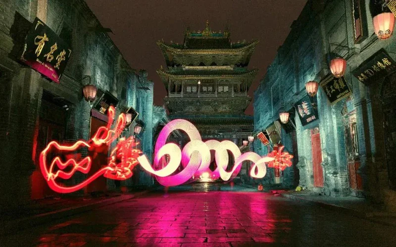 Exploring the Artistry of Wang Sibo - the Pioneer of Chinese Light Painting 95