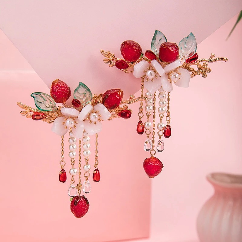 Hanfu-Accessories-Classical-Hair-Clips-Strawberry-Tassel-Qipao-Jewelry-1 Strawberry Blossom 2