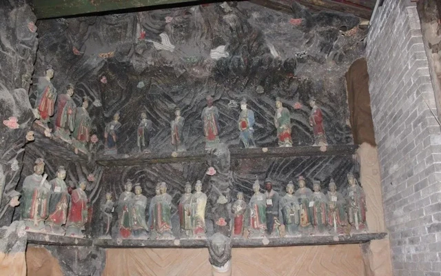 Ancient Hanging Sculptures in China: A Journey Through Artistic Heritage and Notable Sites