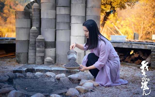 The Chinese Porcelain Trail: Discovering the Legacy and Craftsmanship in a Captivating Documentary