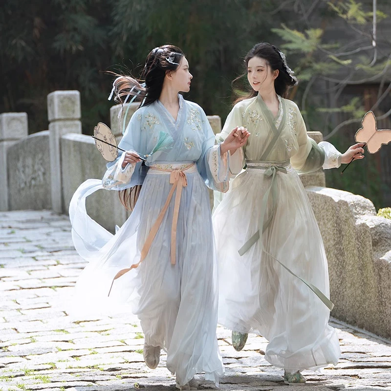 Wei-Jin-Women-Embroidered-Qiyao-Hanfu-Daily-Style-1 Wei Jin Women Embroidered Qiyao Hanfu Daily Style